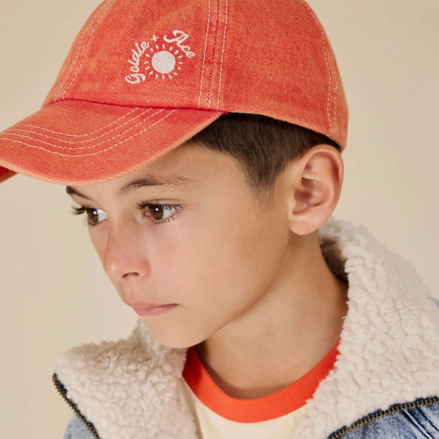 Tate Embroidered Demin Cap Apple Red