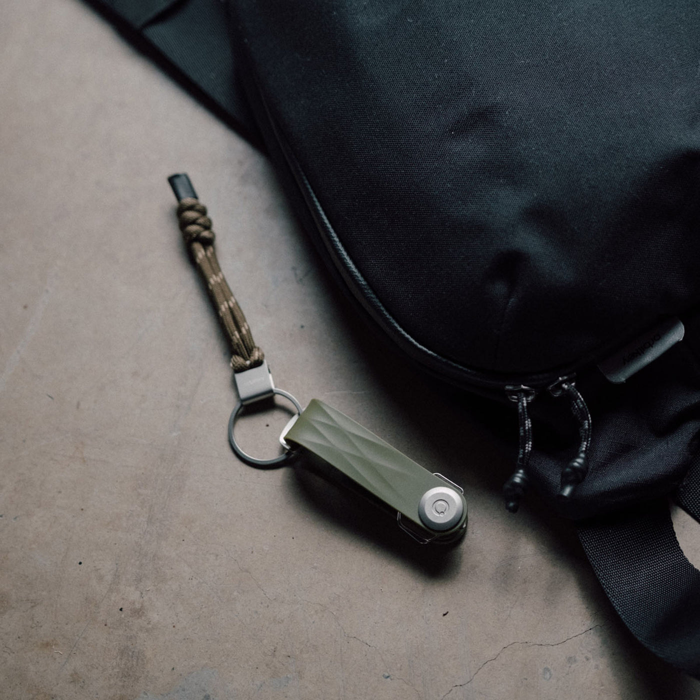 Urban Loop Key Chain - Olive