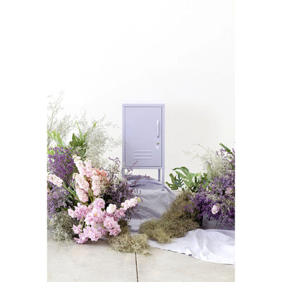The Shorty - In Lilac to the Left