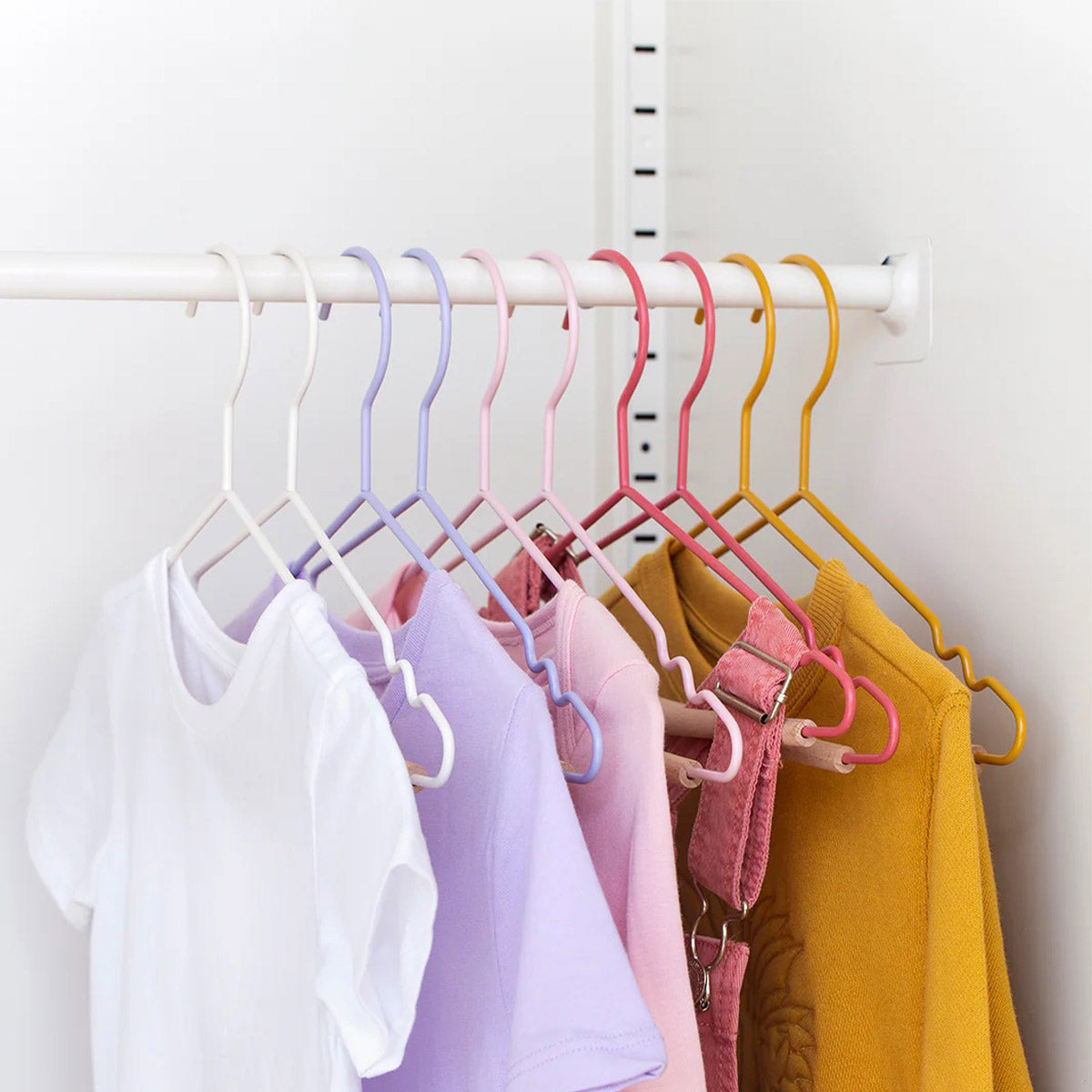 Kids Top Hangers in Summer